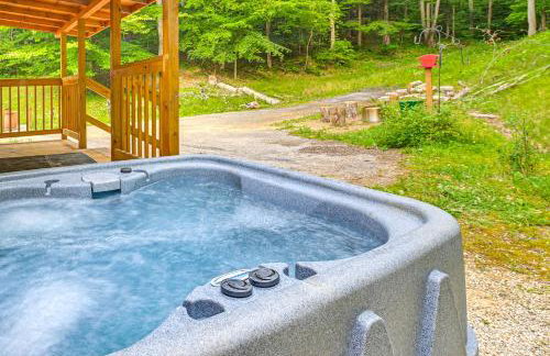 Covered Deck and Hot Tub Cozy Retreat in Campton! - Foto 19