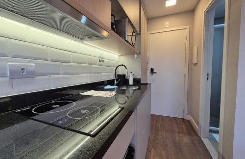 ECS413 Studio com ar condicionado no Centro Cívico - Foto 18