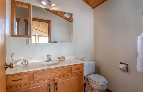 Albatross House with Ocean View Hot Tub - Foto 48