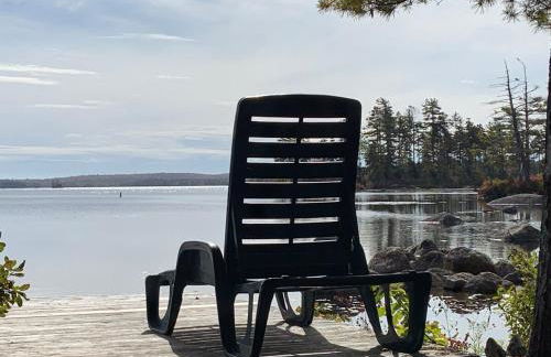 Beautiful Maine Retreat 4 Bdrm Lakeside Cottage - Foto 5