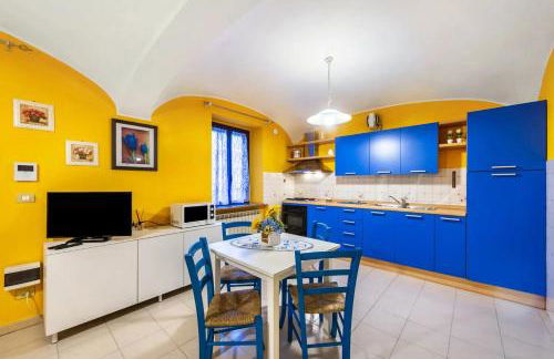 Bilocale in centro con parcheggio gratuito 4 persone - Foto 3