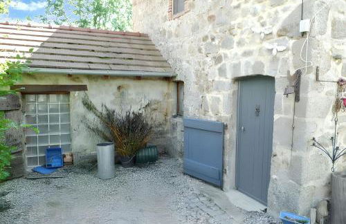 Maison charmante à Charron avec piscine partagée - Photo 14