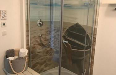 Architekten-Villa, moderne 220qm, 4 Schlafzimmer, Garten - Foto 31