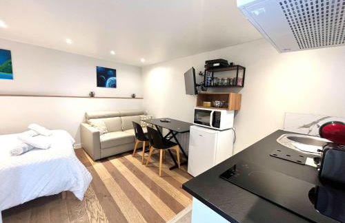 In The Heart Of The City - Cosy Studio - Close to RER - Foto 15