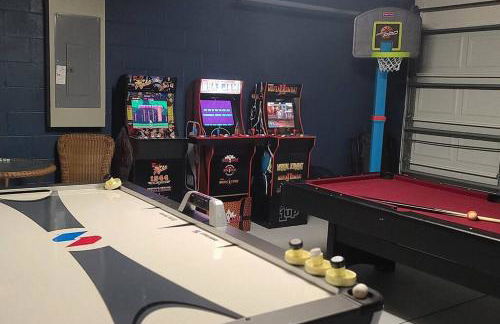 Disney Villa Magical Retreat Private Pool, LakeView & Game Room - Foto 26