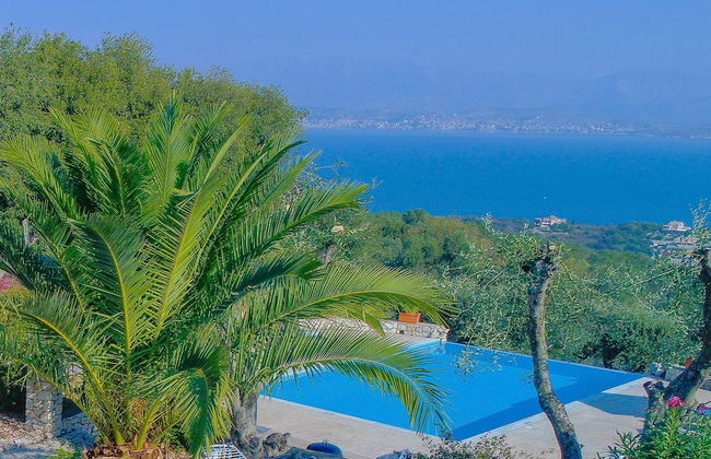 Villa Helona in Lithiasmenos - Photo 21