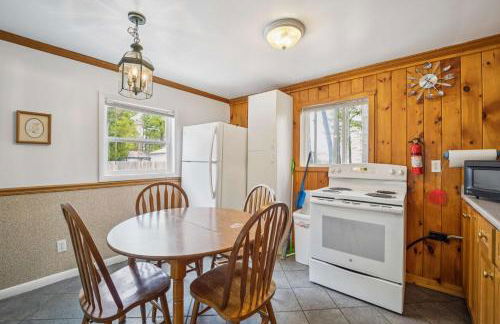 1BR Lakefront Cottage - Perfect for Two - Foto 11