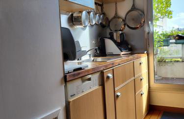 Appartement de Charme avec terrasse proche 5eme arrdt - Foto 14