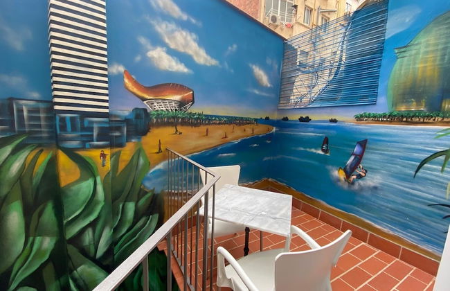 Happy People Sagrada Familia - Foto 65