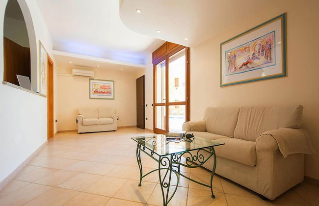 Apartment in Sos Alinos Near Cala Liberotto - Foto 10