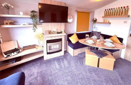 The Eden - Sleeps 8 Pet Friendly Free Wi-Fi With Patio & Hub Passes Camber Sands Cosy Spacious Modern 8 Berth Caravan - Foto 4