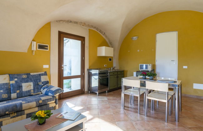 2 bedroom Apartment in Prelà with swimming pool and garden - Photo 10