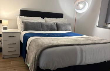 Modern Flat - Work Professionals - Free Parking - Elstree & Borehamwood Station - Foto 8