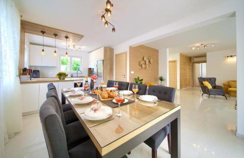 Beautiful Villa Vita Maris with heated pool - Foto 57