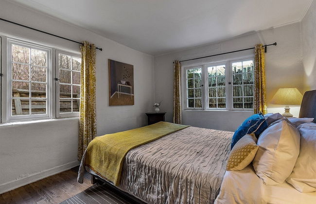 Artist Adobe - Blocks From The Plaza and Rail Yard, Southwestern Charm, Modern Touches - Foto 12