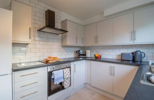 Raeburn House- 3 Bedrooms, 2 Bathrooms in Hamilton - Foto 7