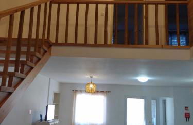 Sweet Dreams near Beaches - Photo 1