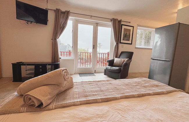 Garden Cottage - Houtbay - Photo 6