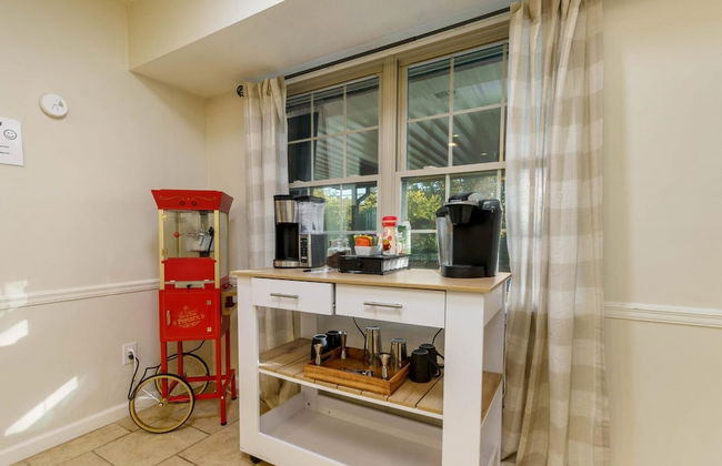 Gorgeous Alabama Home 4 Miles to Stadium Sleeps 8 - Foto 15