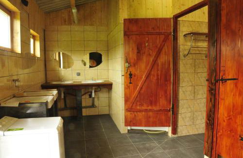 Yourte Roulotte et Gite de la Laïta - Foto 22