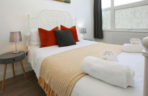 Sapphire House Apartments - Photo 160