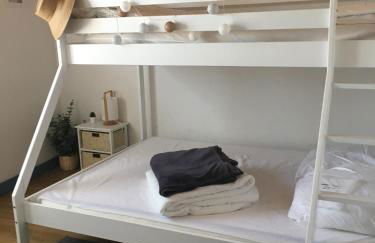 Maison de pays à 2 pas de la mer et du centre - Photo 10