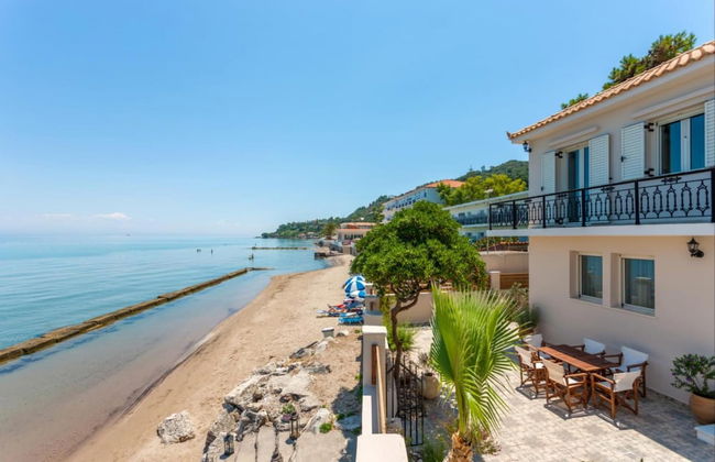 Villa Elizabeth - Seafront Modern Villa - Villa Elizabeth - Seafront Classic Villa - Foto 15