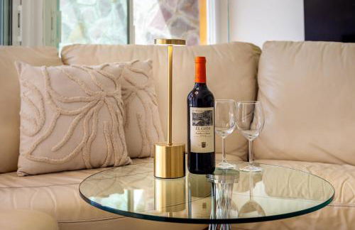 Modern 2BR Sea View Retreat in Tauro Walk to Beach & Golf - Foto 6