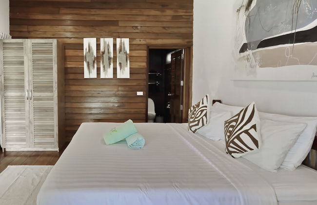 Joy Beach Villas - Photo 31