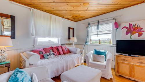 Walk to the Beach Pet-Friendly Gem in Biddeford! - Foto 2