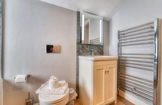 Host Stay Gillam House - Photo 14