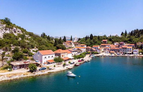 4 Bedroom Beautiful Home In Rogotin - Foto 12