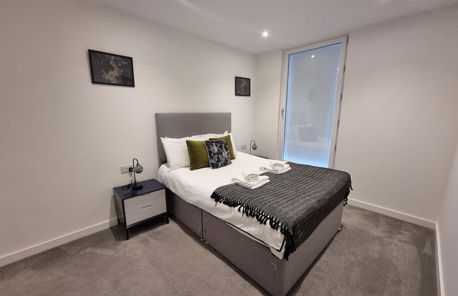 Trafford Suite Modern 1 bed With Cinema Room - Foto 5