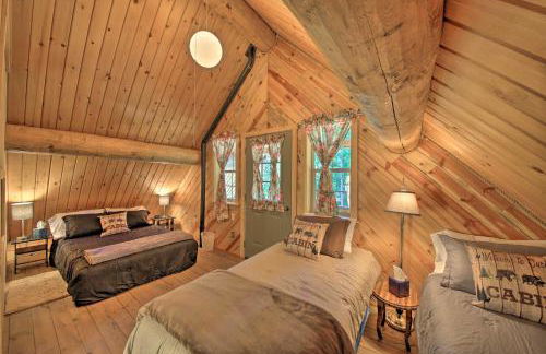 Expansive Moyie Riverfront Cabin - Pets Welcome! - Foto 24