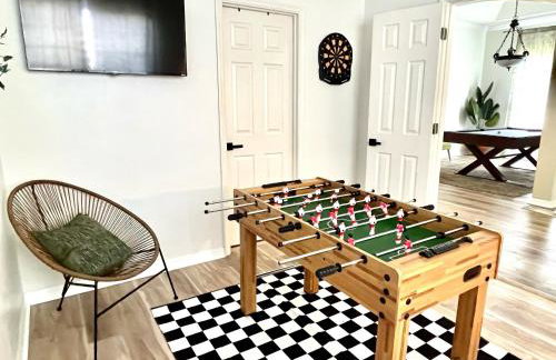 Spacious 5BR Private Home, Private Pool & Salt Water Spa, Minutes from Beaches - Foto 16