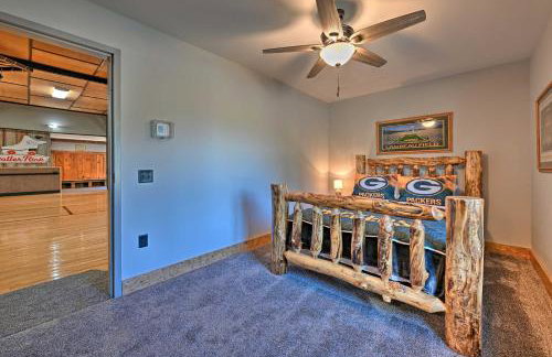 Massive Hatfield Loon Lodge with Roller Rink - Foto 26