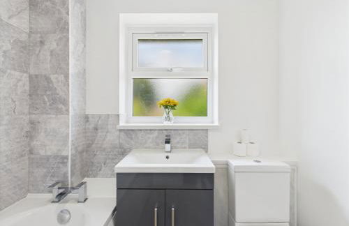 Modern 3 bed home Wolverhampton New Cross Hospital City Center - Foto 21