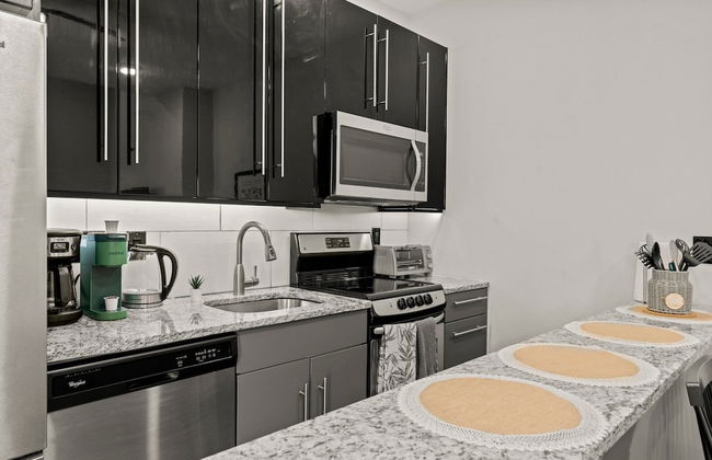 261 S 17th Street - Photo 33