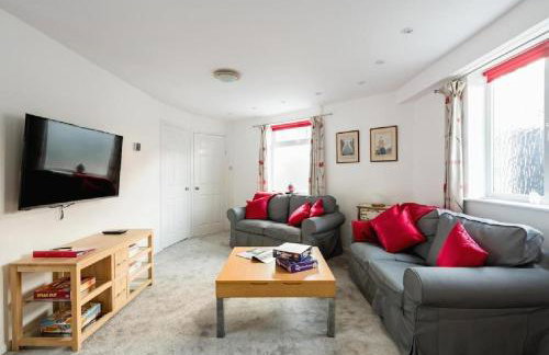 Character House for Buisness, Holidays and Relocation - Foto 2