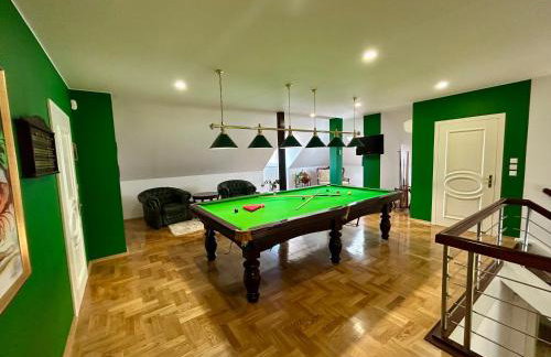 Villa Otolice obok Łowicza, 6 sypialni, balia, sauna, basen, snooker, 50 minut od Warszawy i Łodzi - Foto 23
