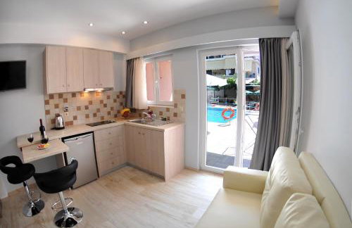 Aggelos Apartments & Deluxe Studios - Photo 67