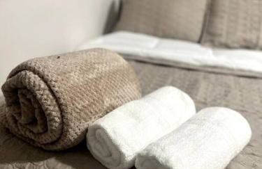 Luxurious Westchester Home Near Miami Clinics - Photo 5