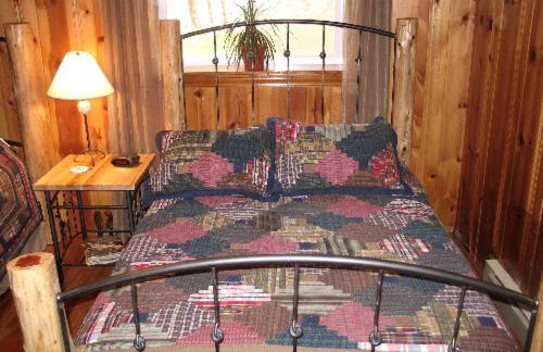 Rustic Lodge Rental on a Farm in Fayette County, West Virginia - Foto 18