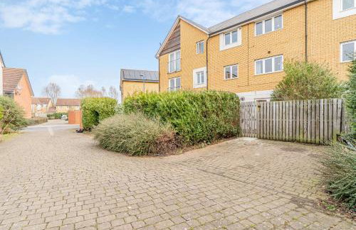 Spacious 5BR House 3 Bathrooms ideal for CONTRACTORS free PARKING - Photo 24