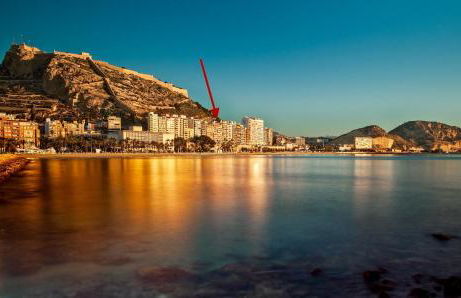 Stunning Sea View - Photo 19