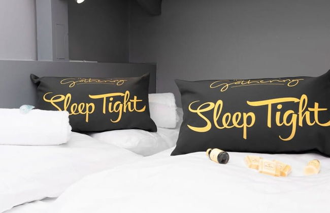 Wrexham Central Stay Apartment Six - Photo 6