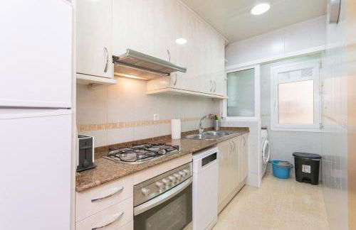 Cadillac Check-in flexible-Bien comunicado-cerca Barcelona - Foto 14