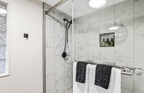 Serene Cabin-Sauna-Game Room - Foto 14