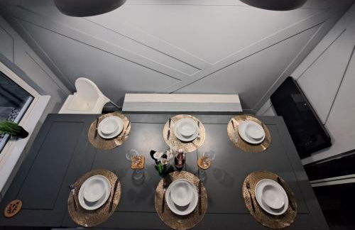 Family Holiday with Hot tub , Family groups only - Foto 10