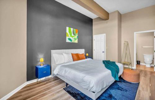 Colorful 2Bed Apt Heart of Downtown Lake Views - Foto 18